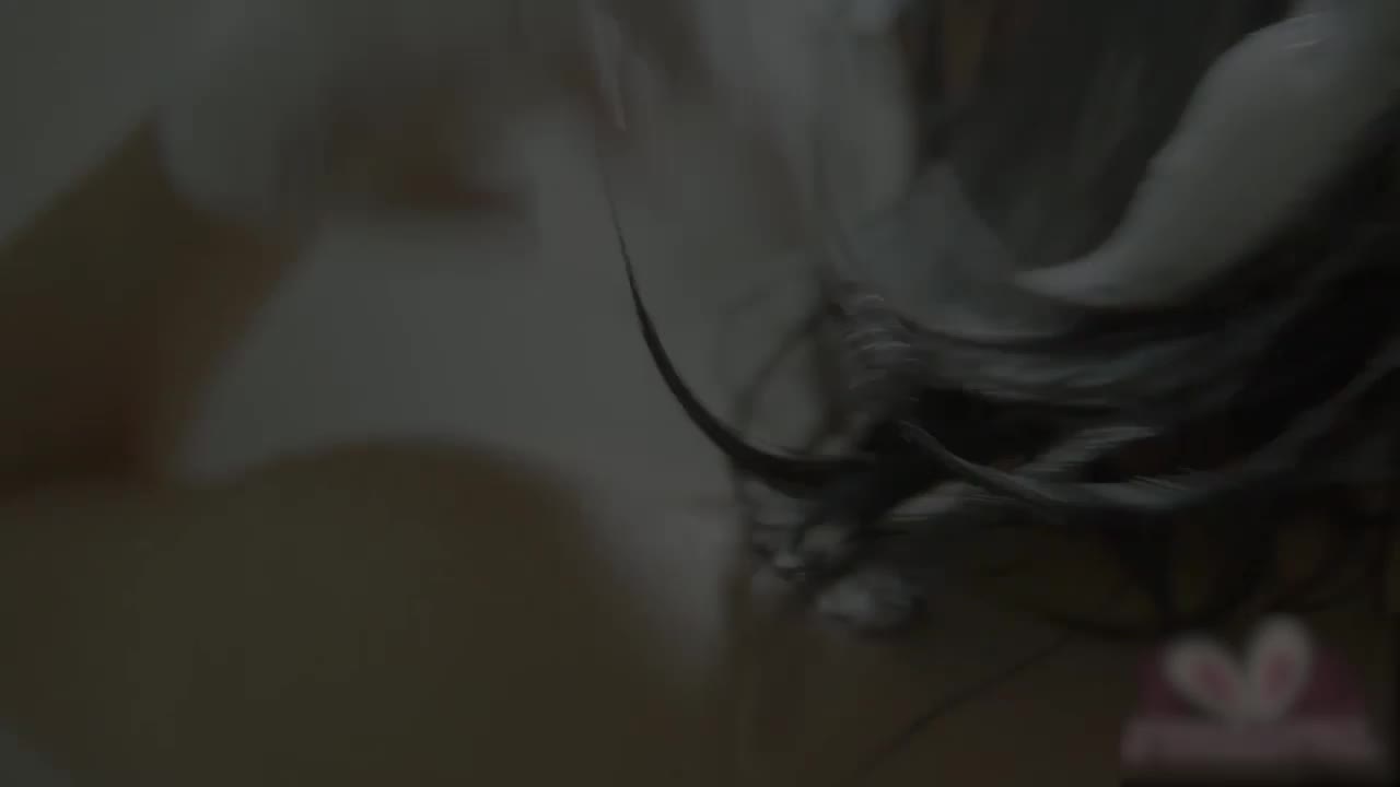 [粉红兔]为了完美性爱先洗个澡，兔兔的屄屄好想被爆肏，后入内射中出爽爆眼球-精品力荐